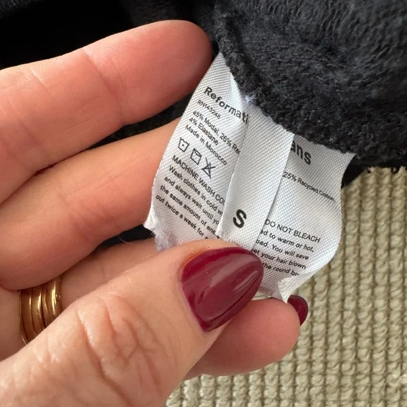 Reformation jeans cropped sweatshirt - Picture 3 of 8